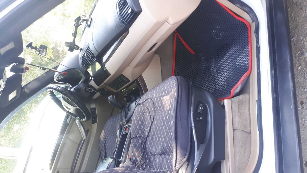 Продается БМВ Х5 2001г