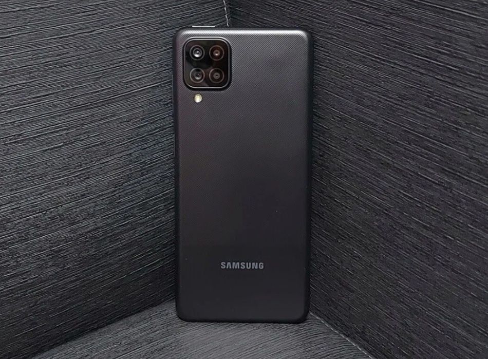 Samsung a12 sotiladi