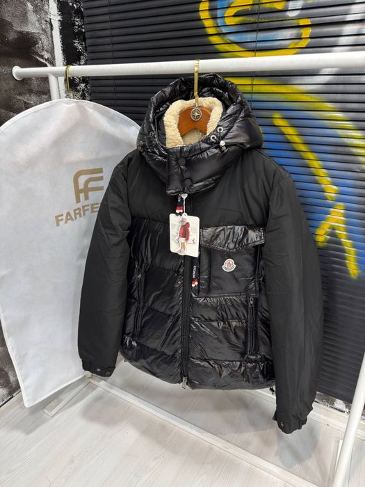 Зимни мъжки якета Moncler