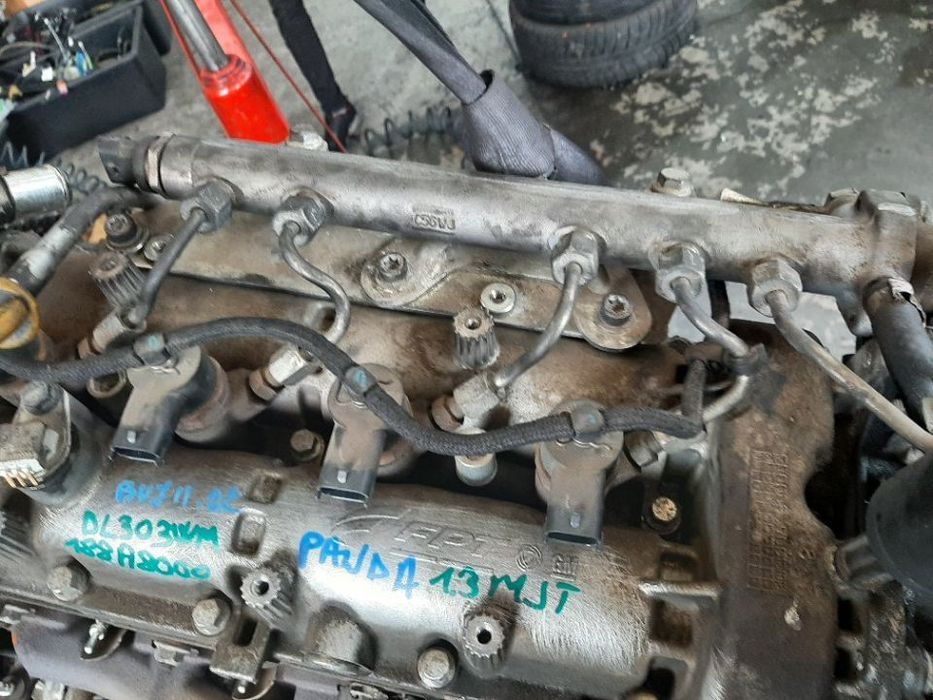 Rampa injectoare 1.3 d  fiat doblo idea punto lancia musa ypsilon  0445214044