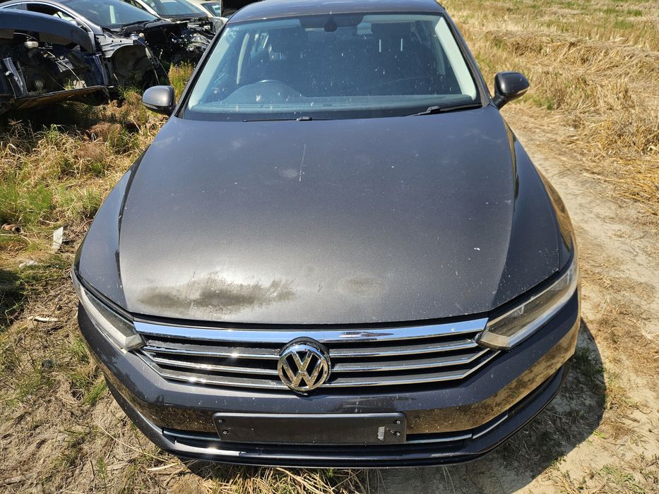 Capota motor Vw Passat B8 an 2015