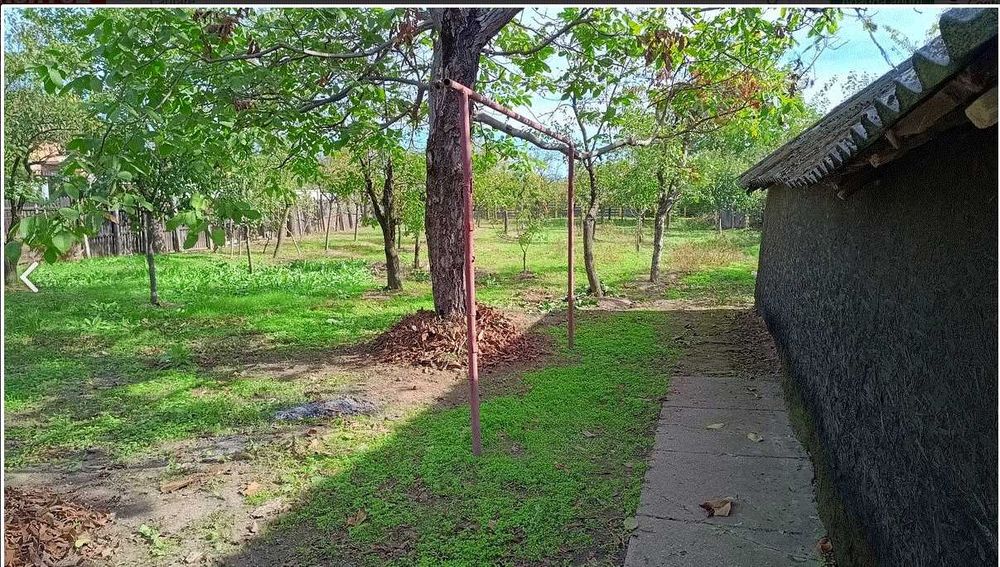 Arges, sat Padureti Vand casa cu livada 1200 mp