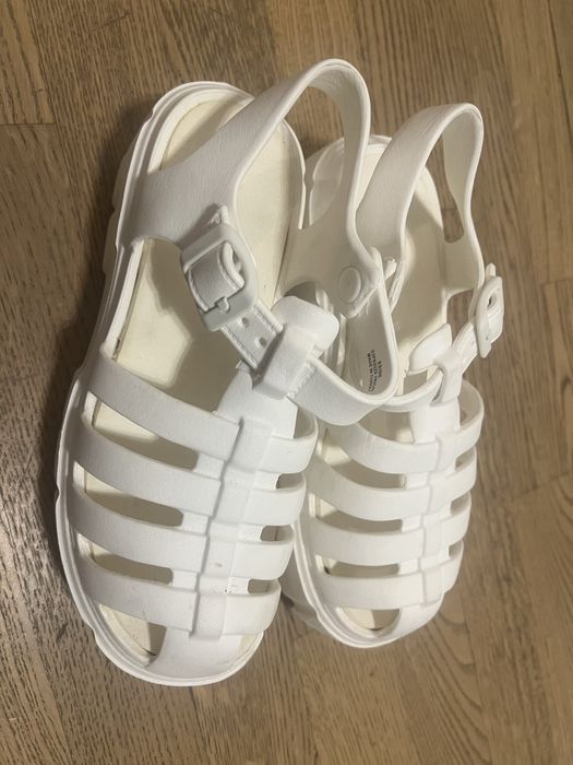 Сланцы платформа на застежке 4000