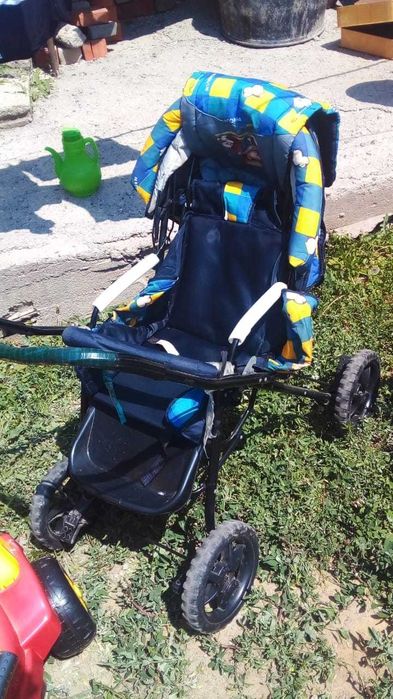 Продам детский велосипед, коляски, машинка