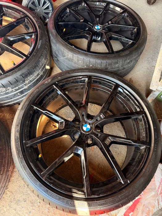 Диски балоны почти новые 245/35R20