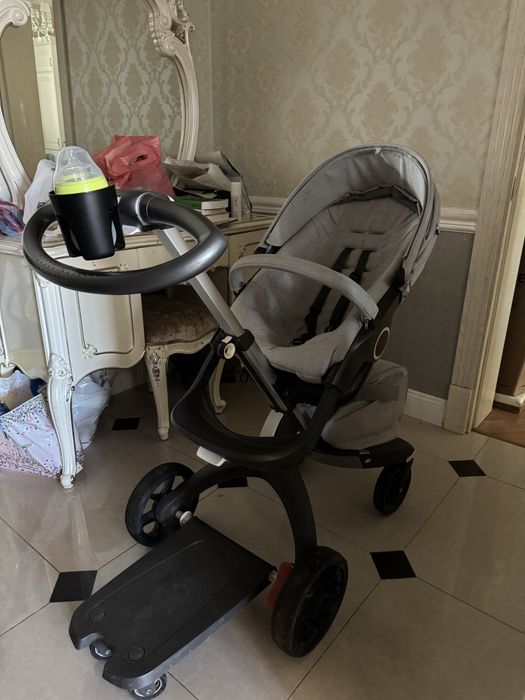 Коляска stokke xplory,новая бутылочка и плед в подарок