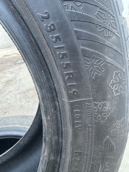 Продам комплект зимней резины