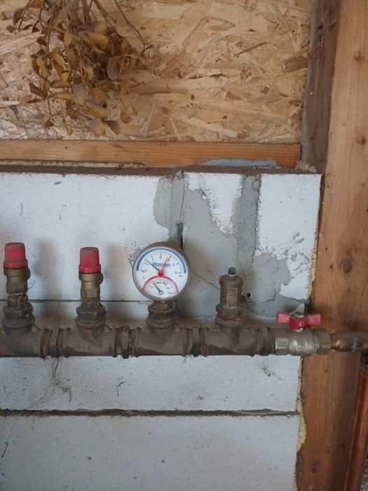 Vind centrala pe lemne de 35 kw este din finta am schimbato cu un mai