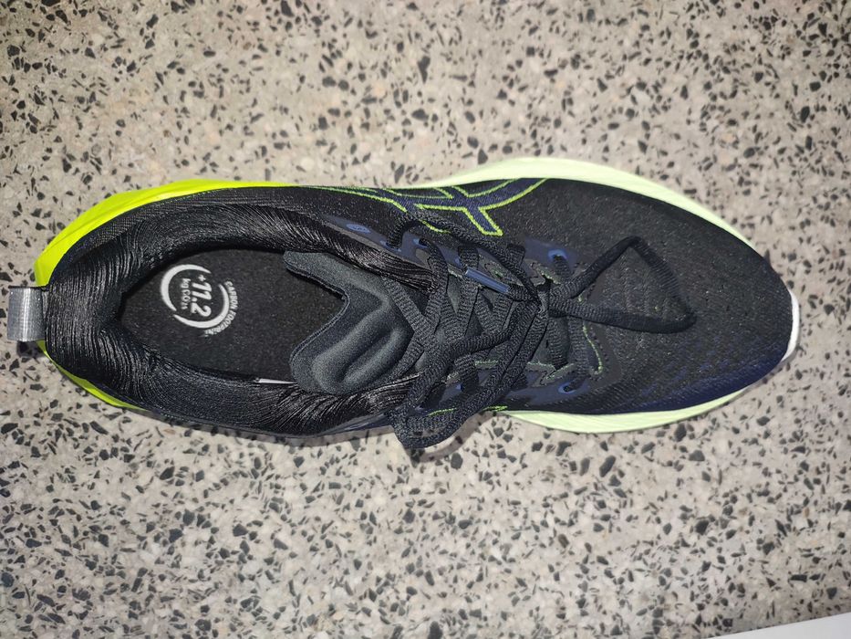 Размер 44 - ASICS Novablast 4 BLACK/BLUE EXPANSE