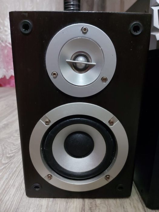 Продам колонки 20к есть торг