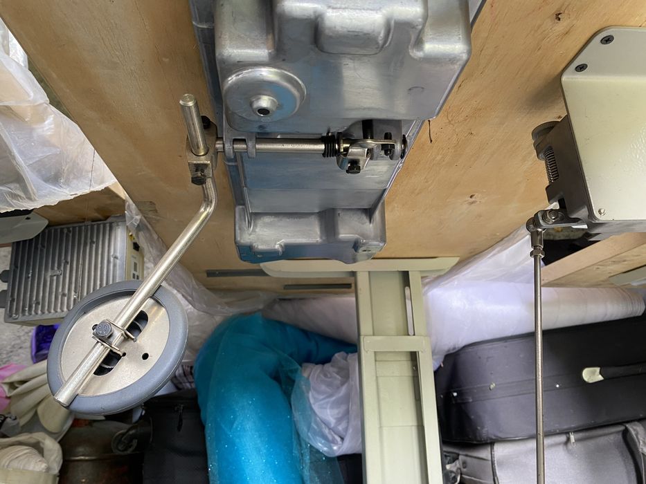 Швейная машина “Typikal”