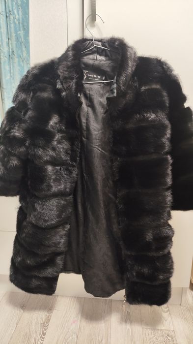 Продам шубу срочно