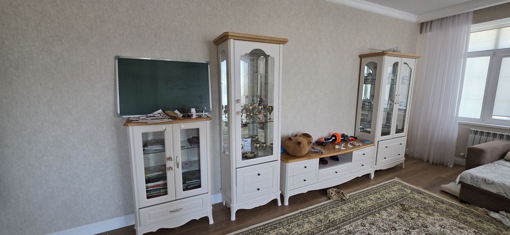 Мебель для дома.