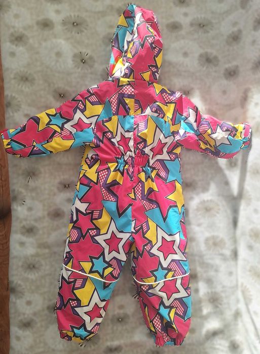 Продам детский комбинезон весна-осень на девочку