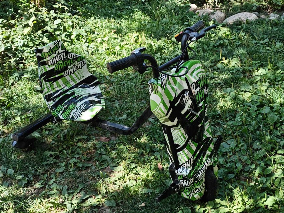 Продам Drift Car зеленый