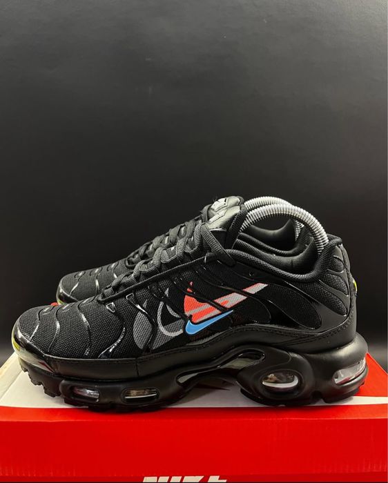 Nike Air Max Plus TN Multiswoosh - 40,41,42,44,45,46