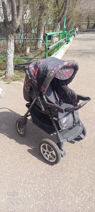 Продам коляску пионер