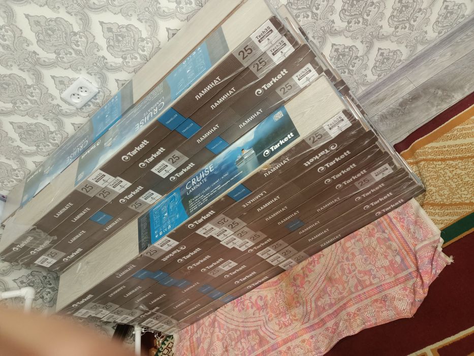 Ламинат 57м2 сатылады