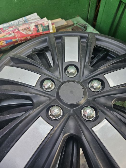 Cauciucuri noi 215/55 R16,  dot 2023, jante noi