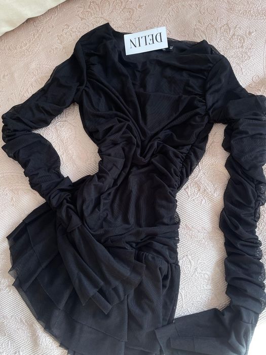 Продам новый лонгслив с биркой Delin