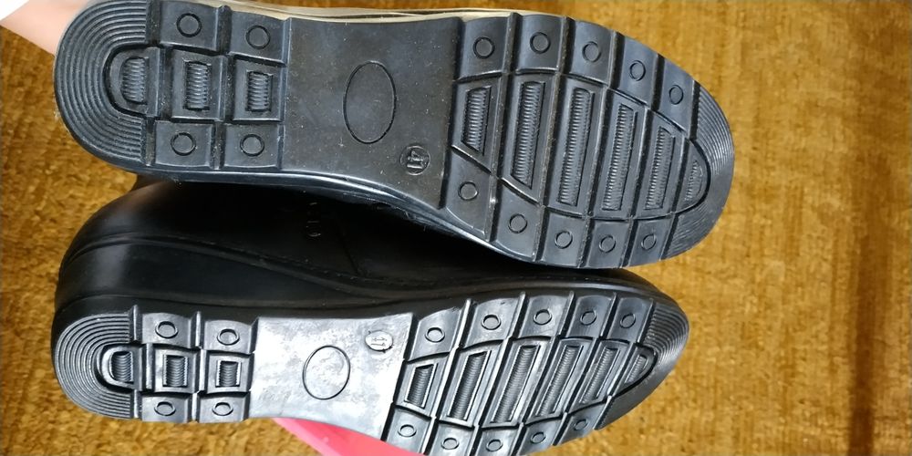 Дамски зимни обувки 41 номер - нови !