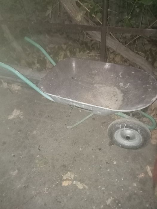 Тачку продам срочно