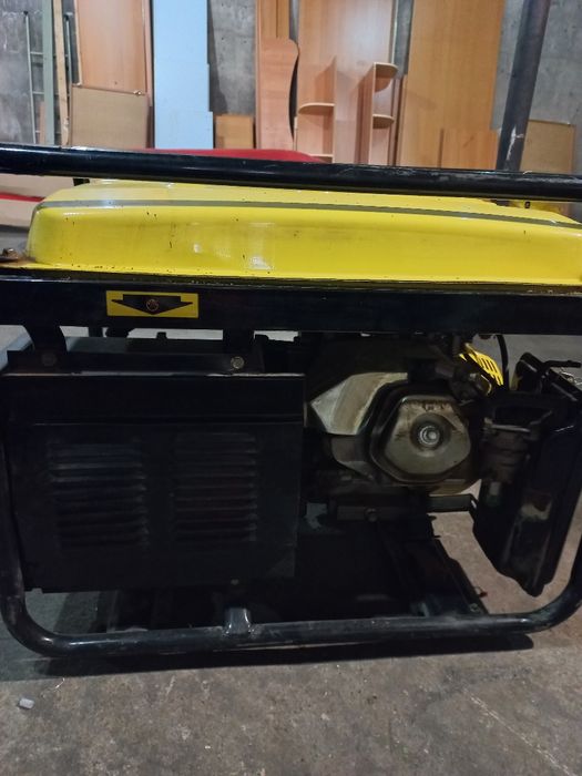 Генератор электрический