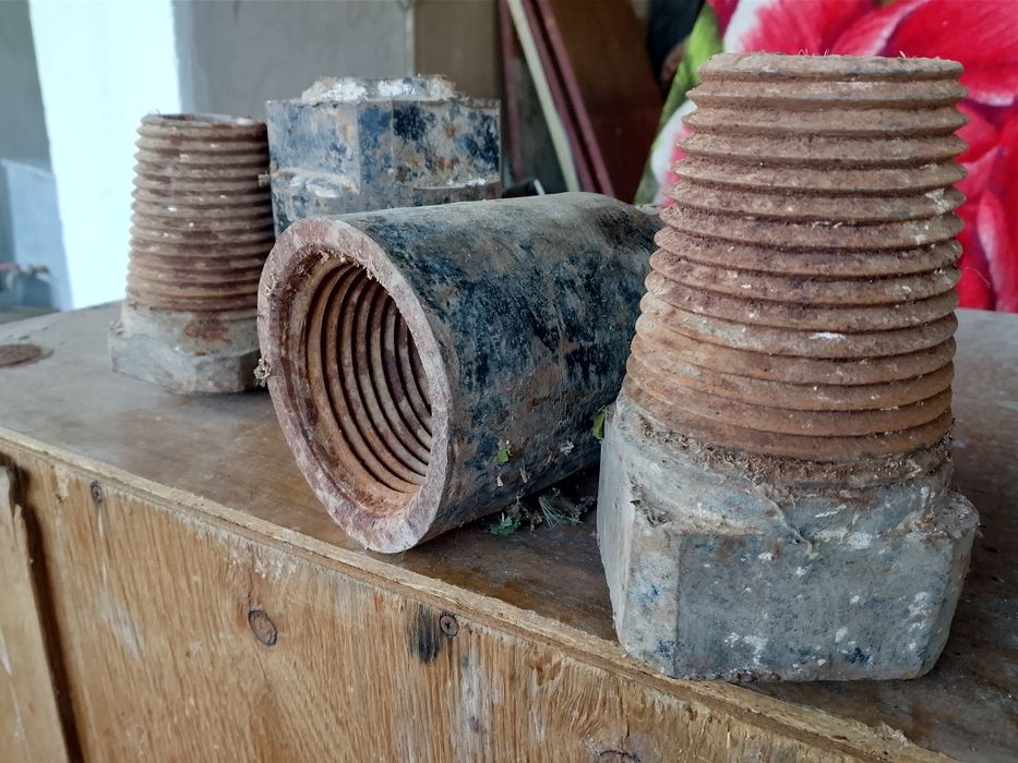 Продам редукторы