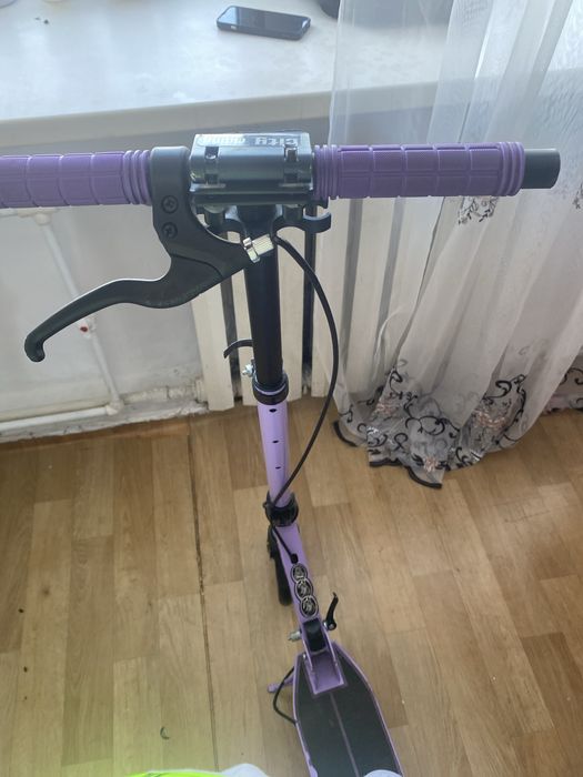 Продаю самокат.