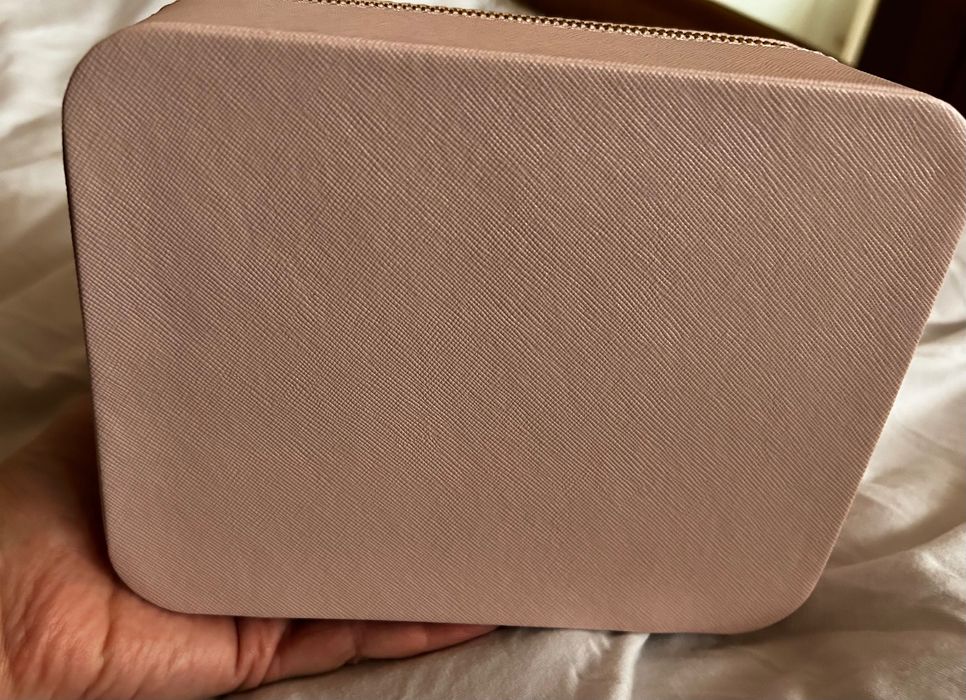 Голяма кутия Pandora