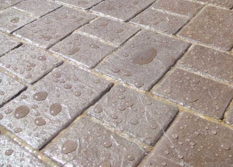 Гидрофобизатор, гидроизоляция для ванных комнат, лак для травертина.