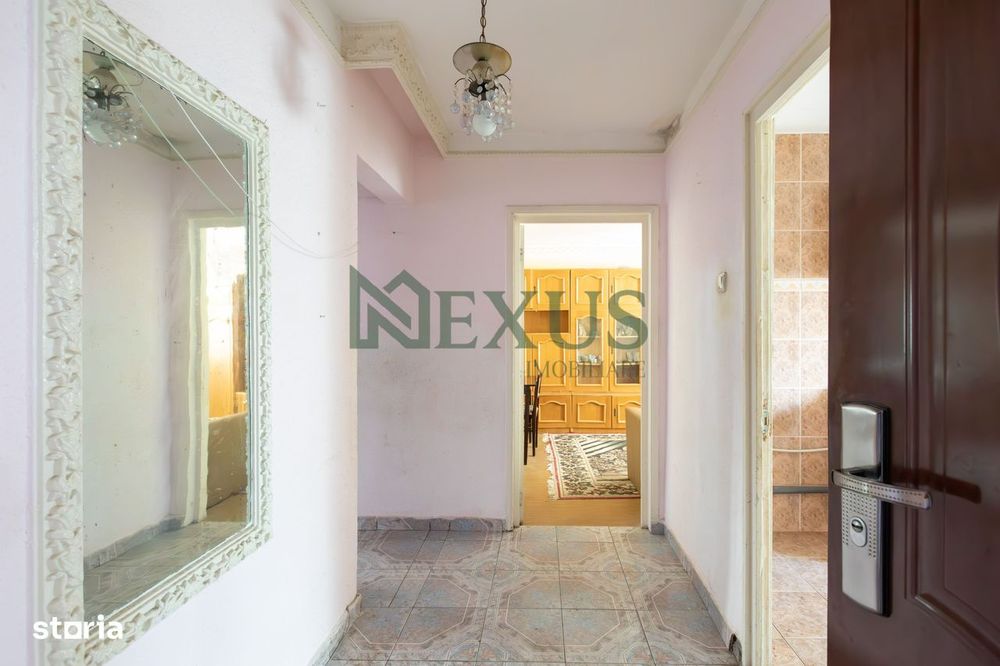 Apartament cu 4 camere, 90 mp, etaj 1 – Zona Nord, Bacău — fotografia 1