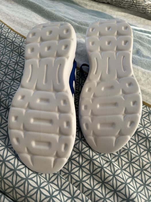 Нови оригинарни Adidas tensaur run 40 номер