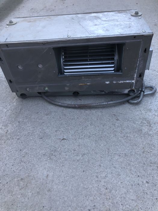 Ventilator carcasat