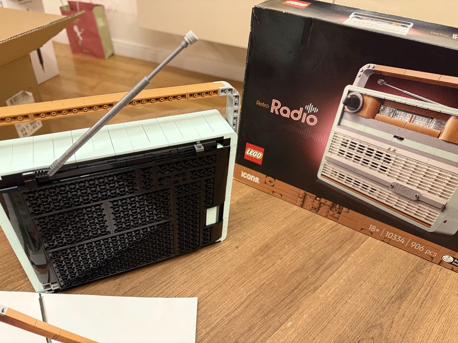 Radio Retro LEGO - Icons (Creator Expert)