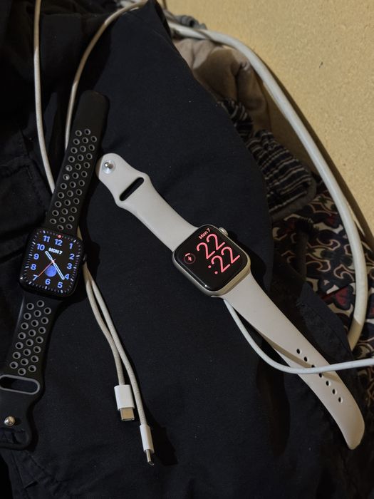 Apple Watch 7 (45mm)