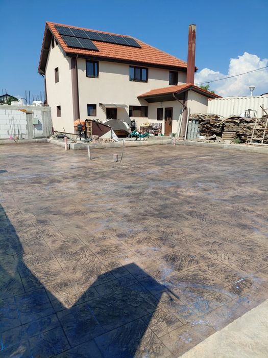 Beton amprentat durabil
