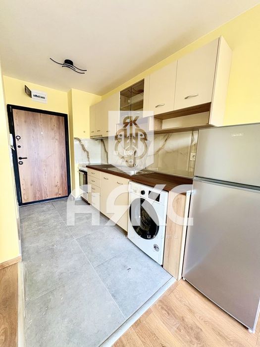 Дава се под наем Едностаен апартамент в София, Връбница 2 - 40 кв.м за 433.5 € - Снимка #1