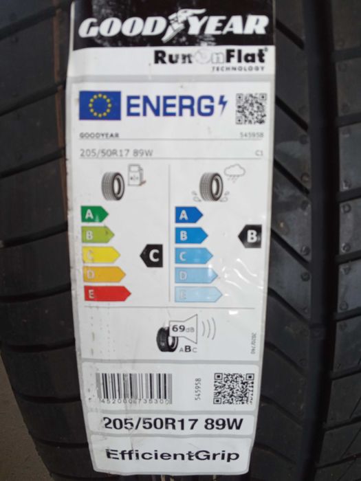 2 Нови летни гуми 205/50R17 Goodyear EfficientGrip* Run-Flat 89W RSC