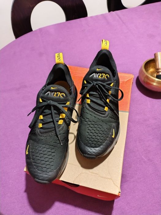 Nike Air Max 270 - Номер 39 - Отлично състояние! Уникални цветове