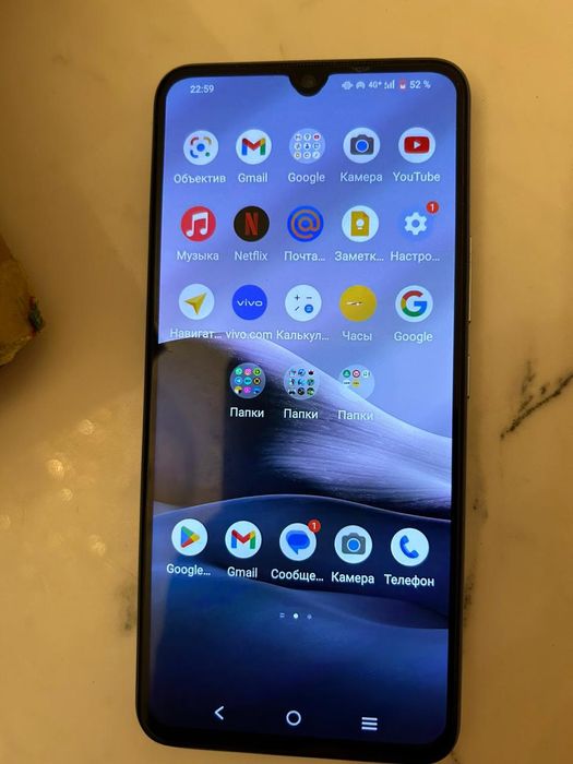 Продам телефон Vivo v21