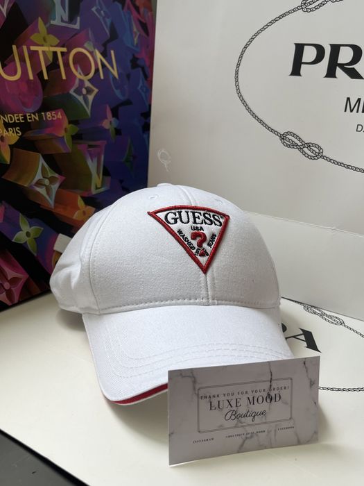 Шапка chloe balenciaga moschino guess dior