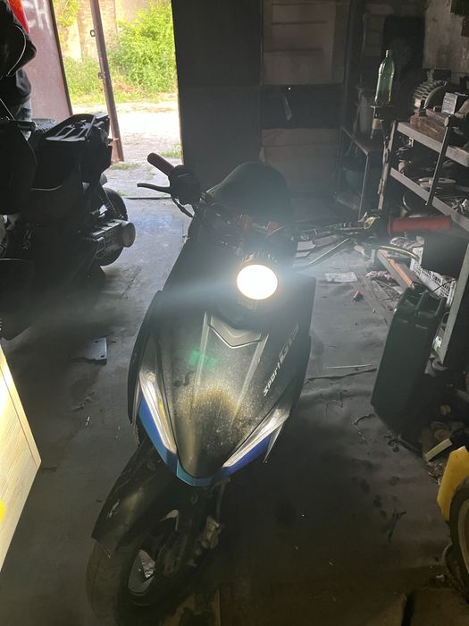Продам скутер 150куб