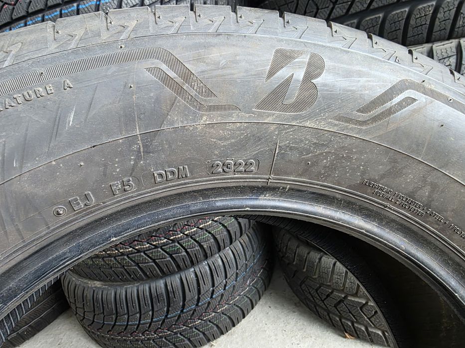 225/65/17 BRIDGESTONE 4бр