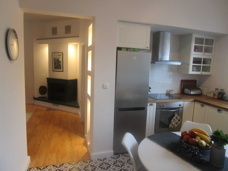 Под наем тристаен суперцентър Пловдив