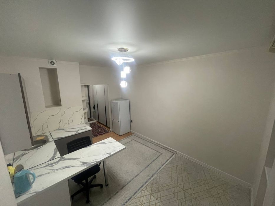 Продам квартиру жка Еламан