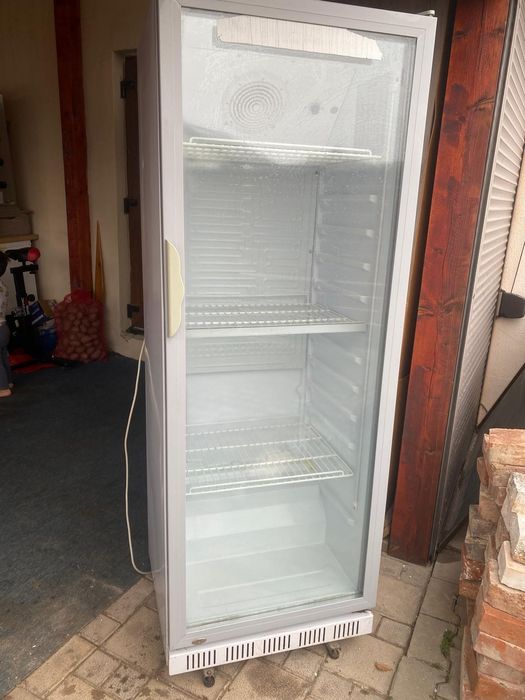 Vitrina frigorifica pentru racoritoare