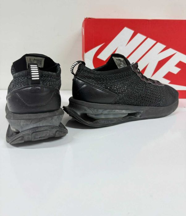 Nike Air Max Flyknit Racer