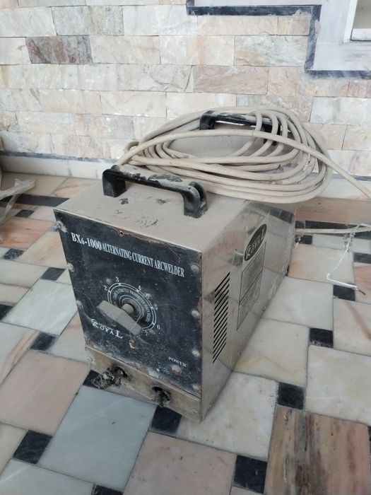 Продаю сварочный аппарат Royal BX6-1000