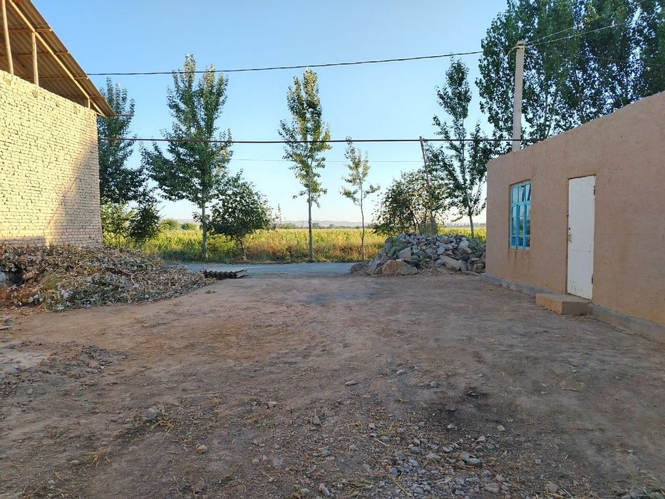 Ховли сотилади кармана туман да